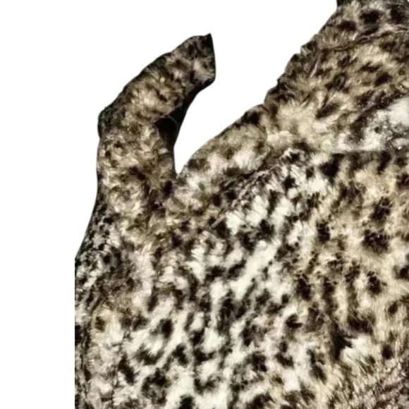 ME JANE Girls Animal Print Faux Fur Waist Length Coat——-Size 14/16 (GIRLS) - Picture 3 of 4